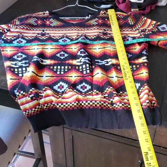 sweaters. Flash ( ea) $45 - Picture 10 of 11
